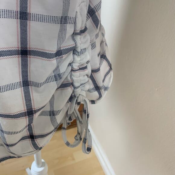 Love Potion Plus Size 3X Plaid Shirt Blue White Button Up Long Sleeve Ruched - Picture 6 of 7